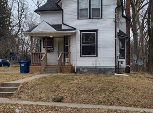 1215 Maple Ave, Jackson, MI 49203