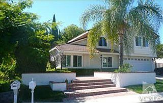 3rd image of 2937 Parkview Dr