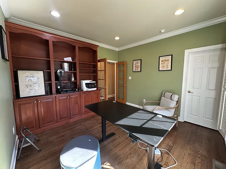 Fairway Dr — Photo 25