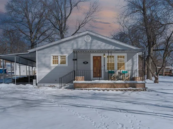 116 Edgeworth Ave, Maryland Heights, MO 63043