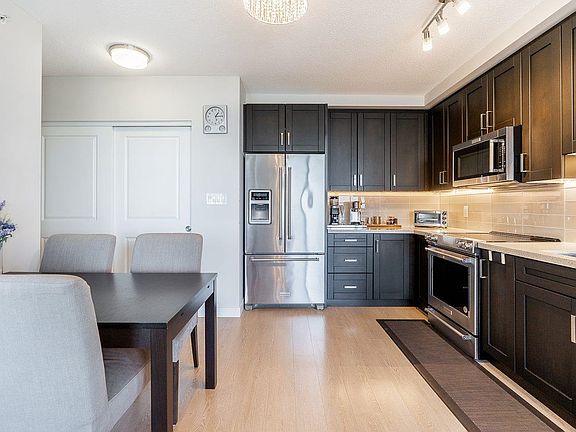 5th image of 11967 80th Ave #3206