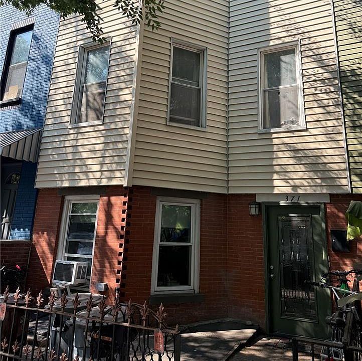 1st image of 371 16th St