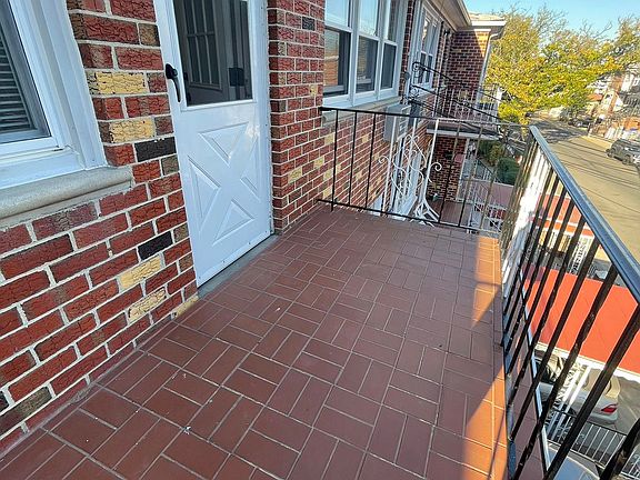 4th image of 237 Bay 43 St #3