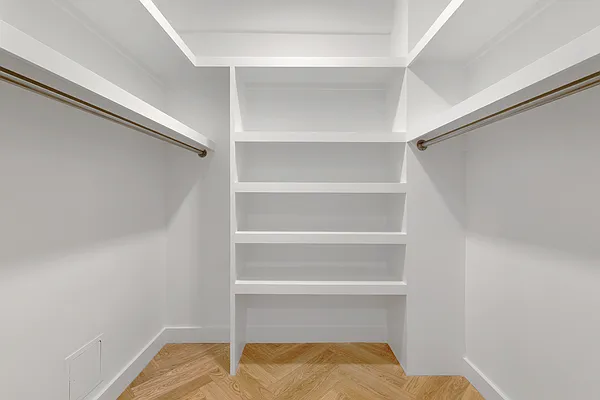 Rented by Compass | media 10