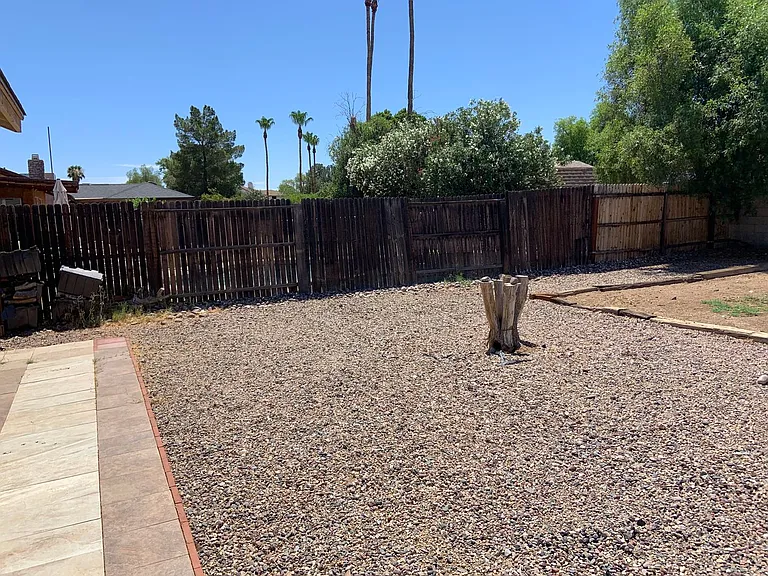 5321 W Eugie Ave — Photo 9