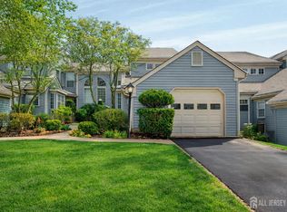 36 Canterbury Dr #C, Monroe Township, NJ 08831