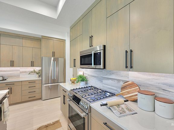 4th image of 6512 S Astoria Ave