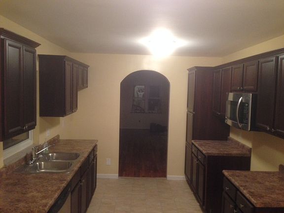 3rd image of 4222 Sibley Ave