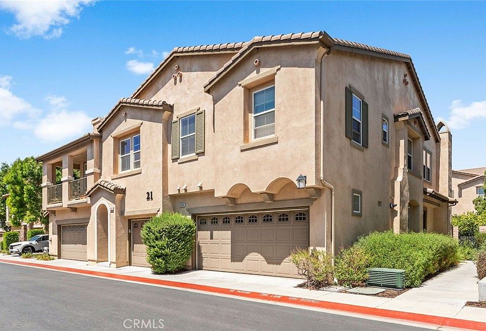1st image of 42945 Avenida Amistad