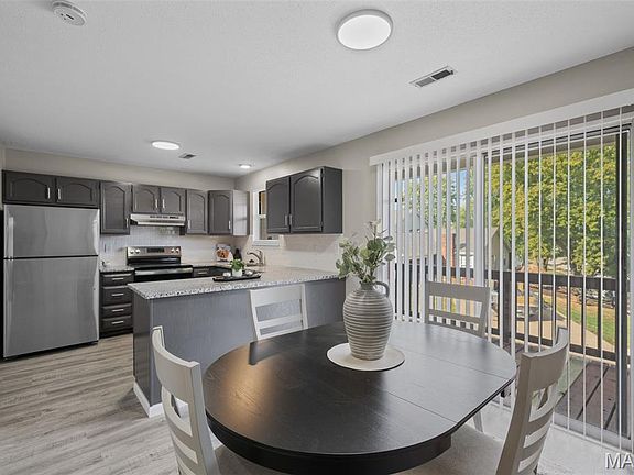 2nd image of 46 Meadow Run Ct #5