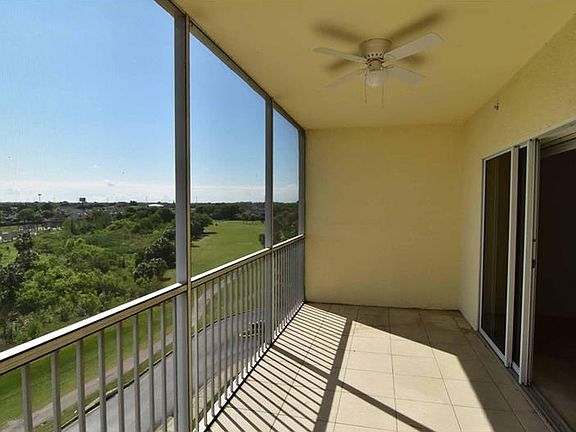 3rd image of 1200 Country Club Dr APT 4503