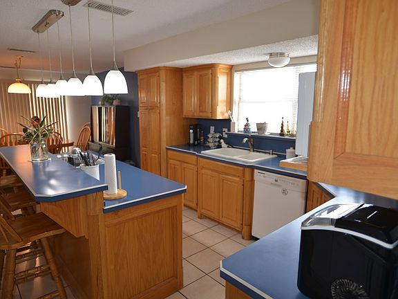 4th image of 308 Rockylane Dr