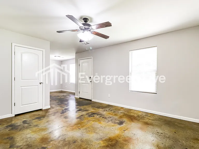 1298 Ridge Rd — Photo 5