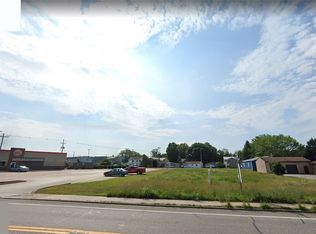 7519 W Ridge Rd, Fairview, PA 16415