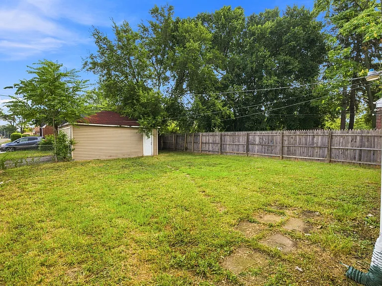 11034 Craft St — Photo 20