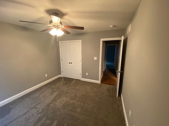 2nd image of 7159 Seagraves Ct