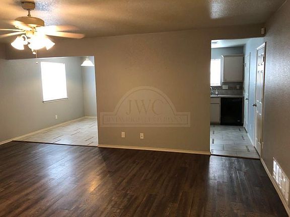 4th image of 3808 Bolivar Dr