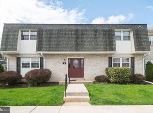 108 Hampton Dr, Langhorne, PA 19047