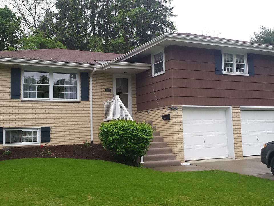 1st image of 2788 Hastings Ave