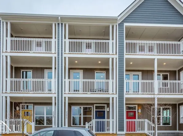 2369 E 18th St, Chattanooga, TN 37404