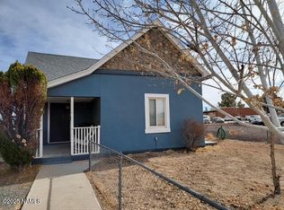 1200 N Apache Ave, Winslow, AZ 86047