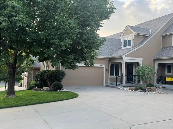 7892 W 157th Ter, Overland Park, KS 66223