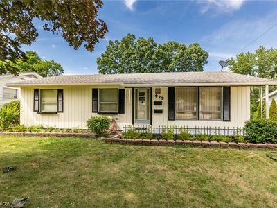 1979 Kelsey Dr, Cuyahoga Falls, OH, 44221