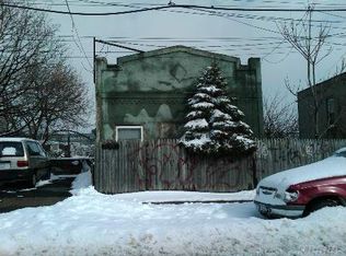 1005 Crescent St, Brooklyn, NY 11208