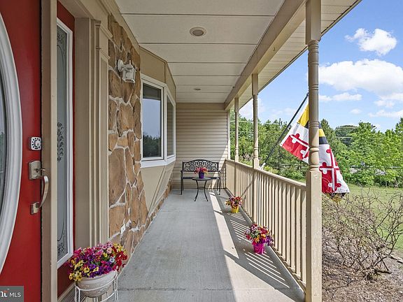 4th image of 1 Harwood Dr