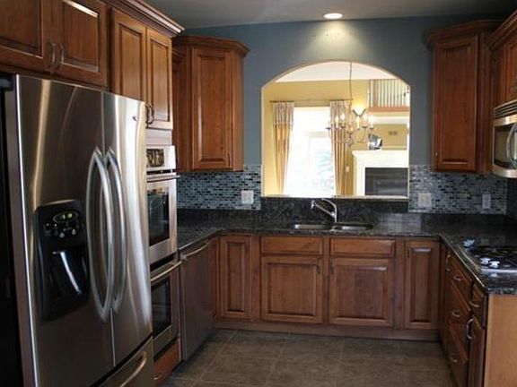 2nd image of 1046 Lorenzo Ct
