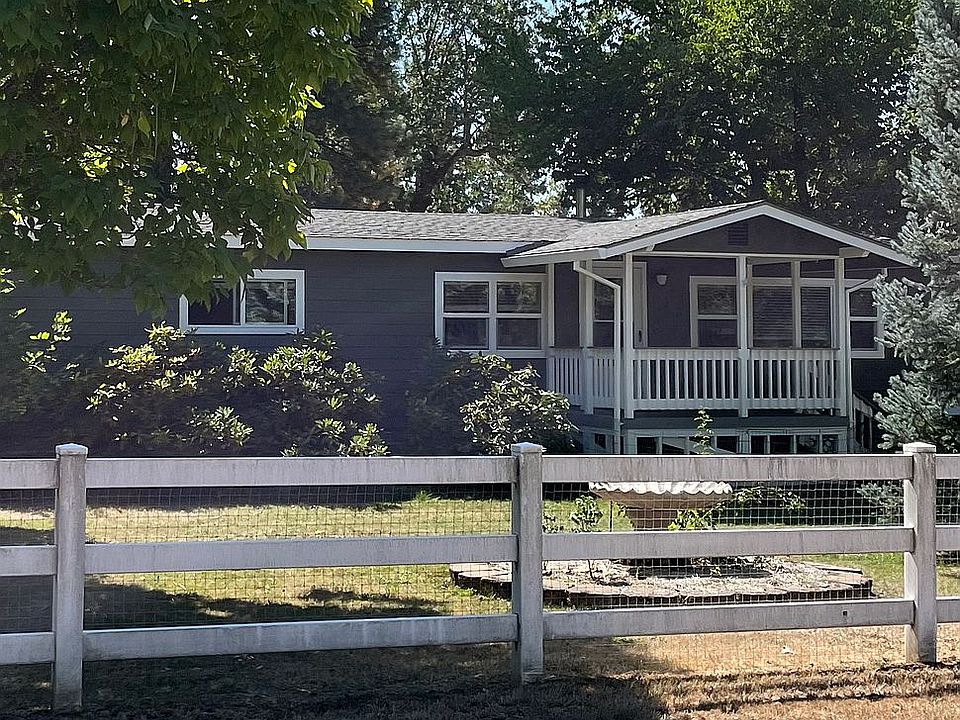 2nd image of 187 Woodduck Ln