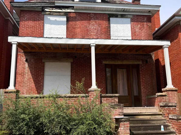 517 5th St, Huntington, WV 25701