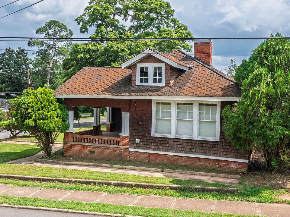 1st image of 28 Johnson Ave