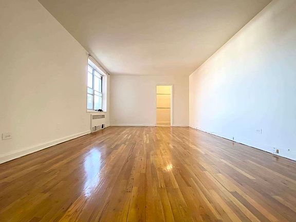 4th image of 42-25 80th St #5V