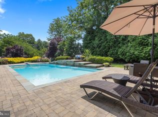 3325 Cox Rd, Chesapeake Beach, MD 20732