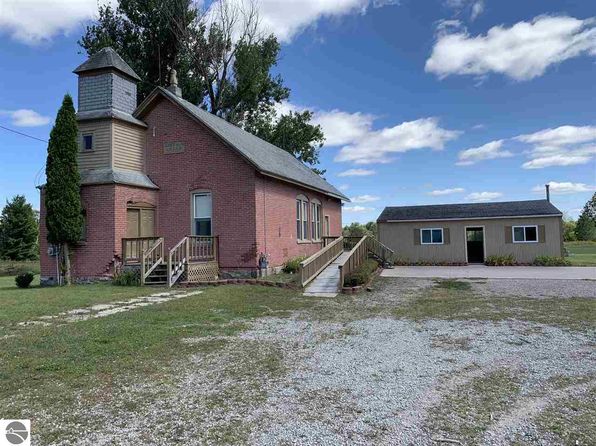 1933 S Sage Lake Rd Hale Mi 48739 Zillow