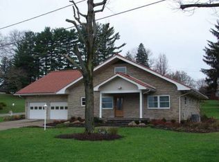 101 Forest Lawn Ave, Saint Clairsville, OH