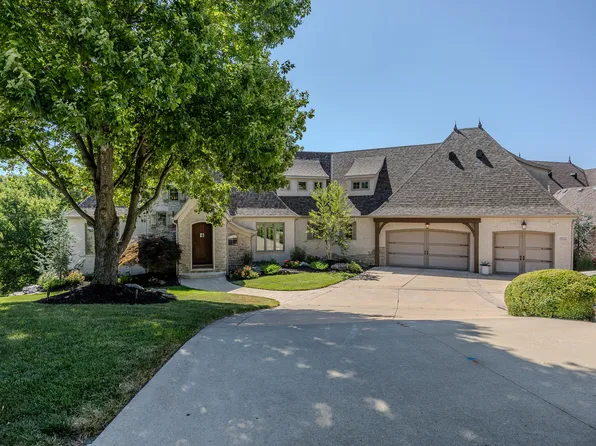 4822 S Sydney Avenue, Springfield, MO 65810