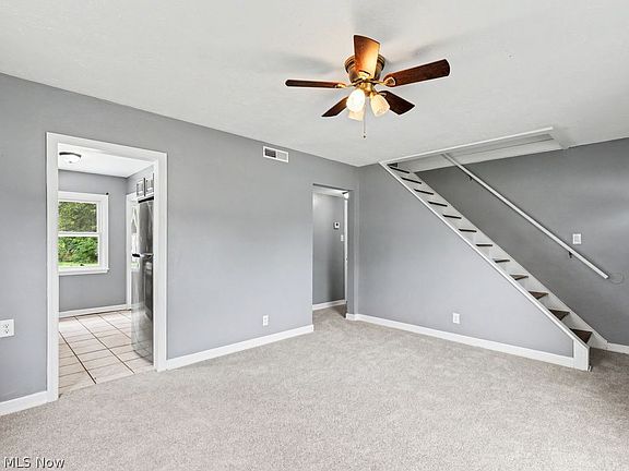 4th image of 2069 Bailey Rd