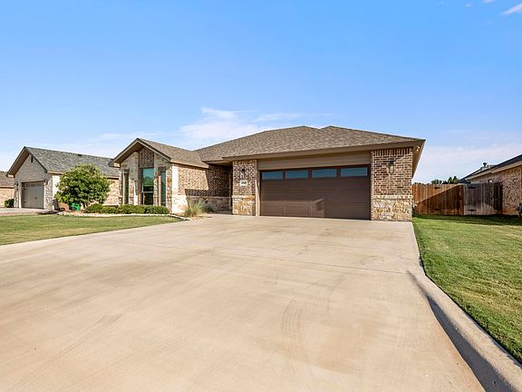 3rd image of 1949 Colonial Dr
