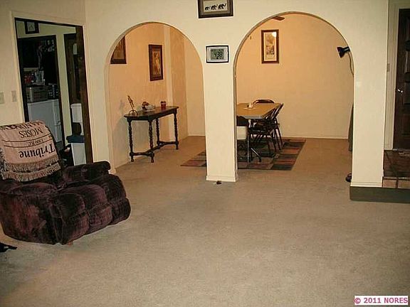 3rd image of 14945 Smith Cir