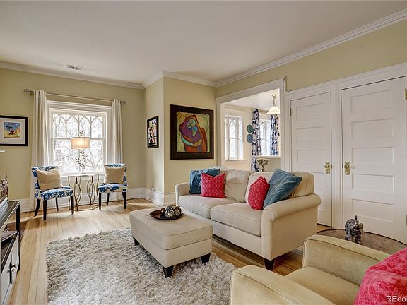 5th image of 1030 N Logan St APT 2W