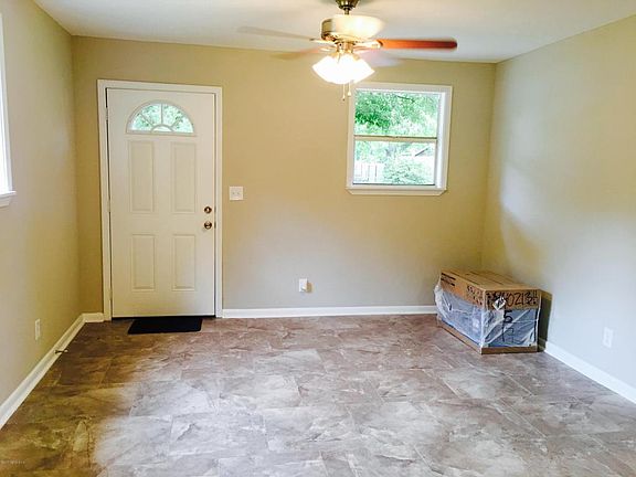 5th image of 7241 Kivler Dr
