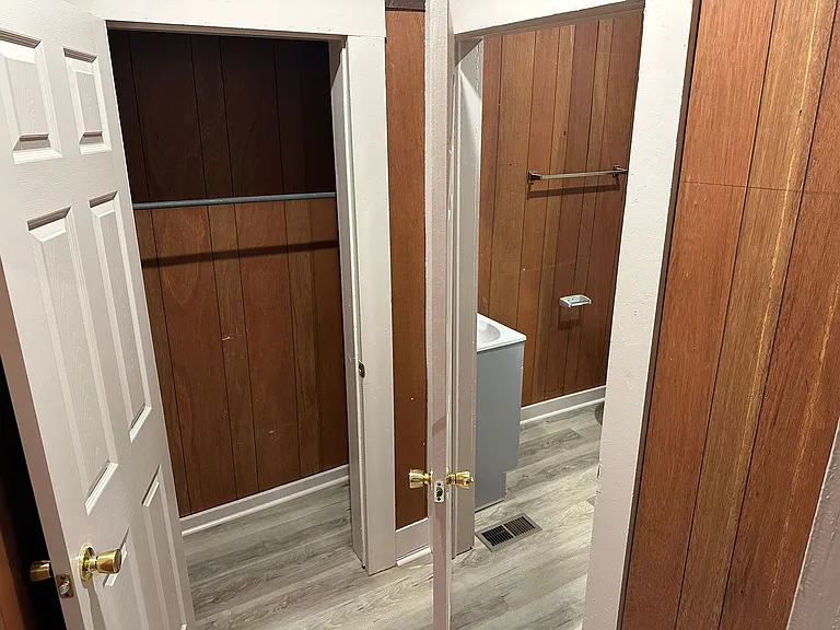 3345 W Don Tyson Pkwy — Photo 18