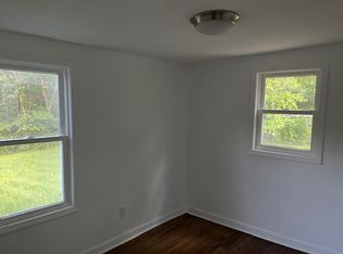 6253 N Drury Ave, Gladstone, MO 64119