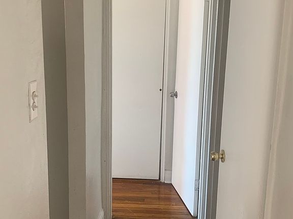 4th image of 22-04 Collier Ave #6H