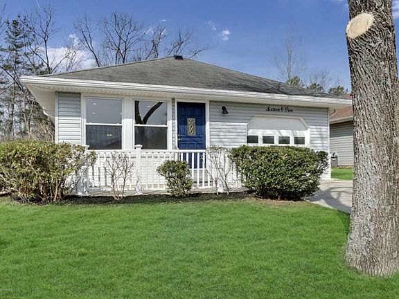 2nd image of 1605 Mount Everest Ln