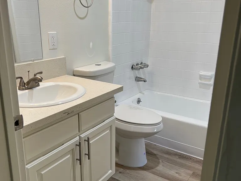 648 Felton Way — Photo 34