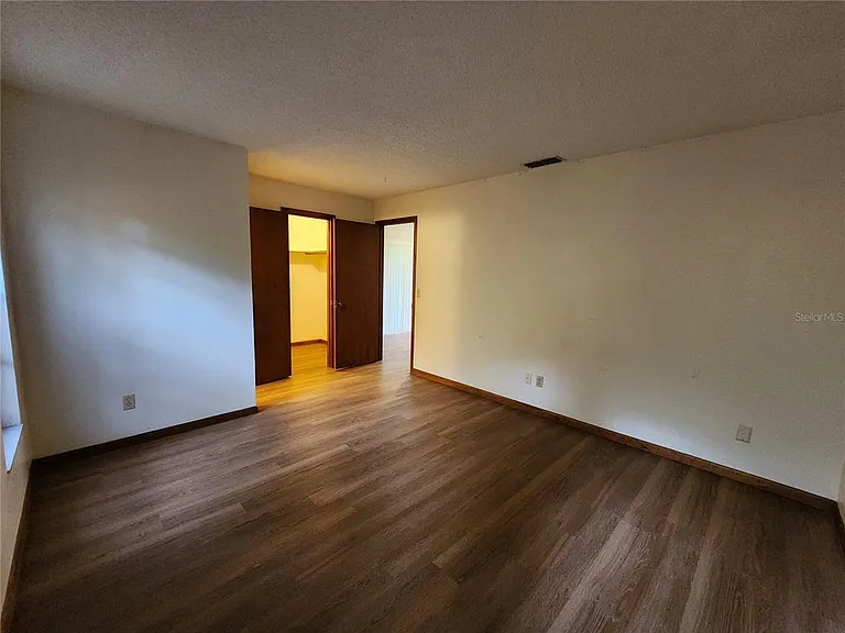 1209 SW 80th Dr — Photo 16