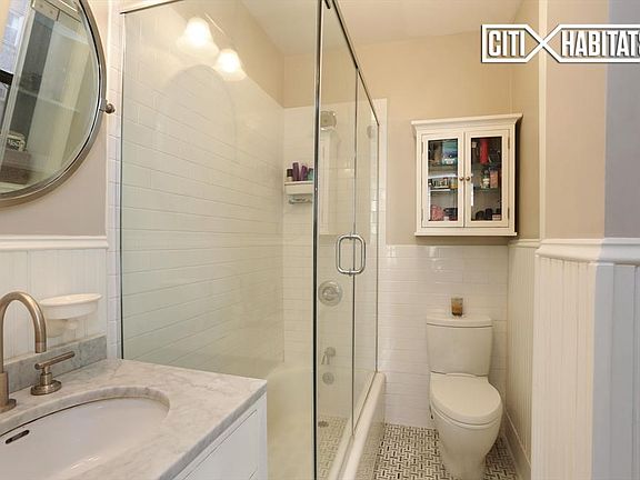 5th image of 310 W 99th St APT 208